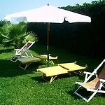 Punta Cassano - In Piscina Sulla Di Sabbia San Foca