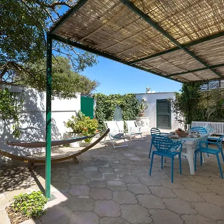 Punta Cassano - In Piscina Sulla Di Sabbia Aparthotel