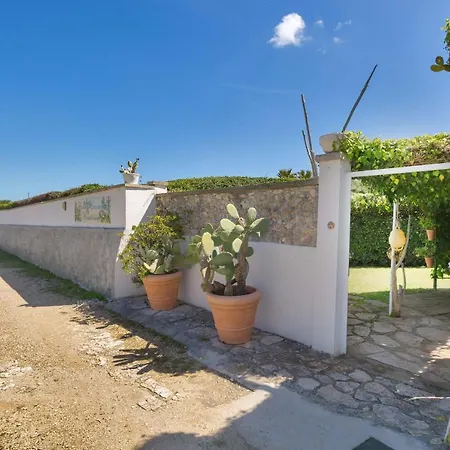 Punta Cassano - In Piscina Sulla Di Sabbia 公寓式酒店