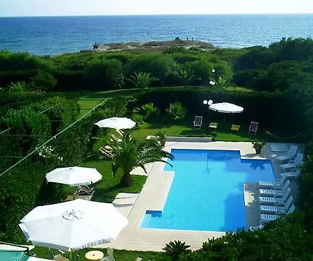 Punta Cassano - In Piscina Sulla Di Sabbia Aparthotel San Foca